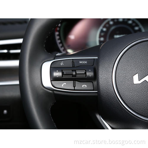Yueda Kia K5 Kaiku 2021 270T CVVD Revitalized midsize sedan Gasoline Car 1.5T 170HP 4 wheel new petrol car